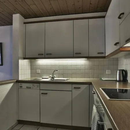Daire Sleeps 4 Wifi T031291